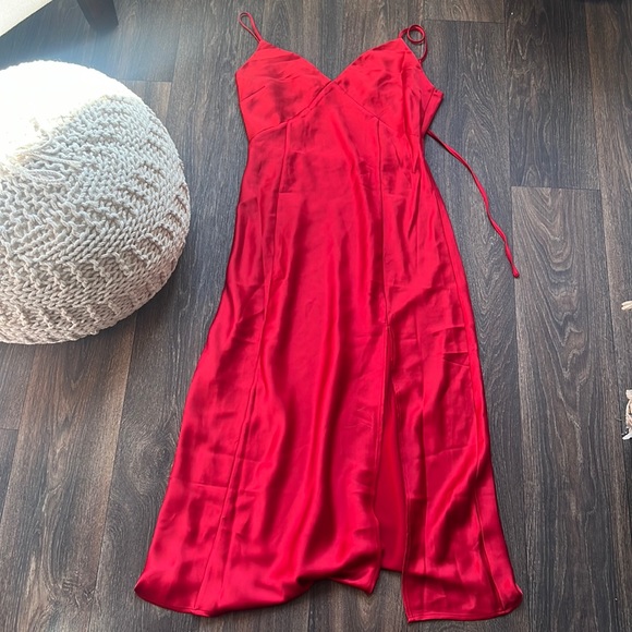 Dynamite Red Dress - Picture 1 of 4